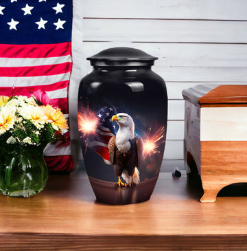 10 inch large Urn with 2 Keepsake 3 Inch Urns