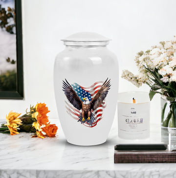 10 inch large Urn with 4 Keepsake 3 Inch Urns