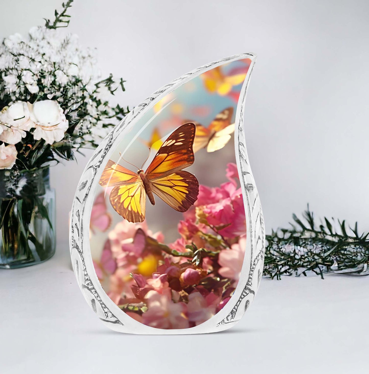Large and colorful butterflies aluminium