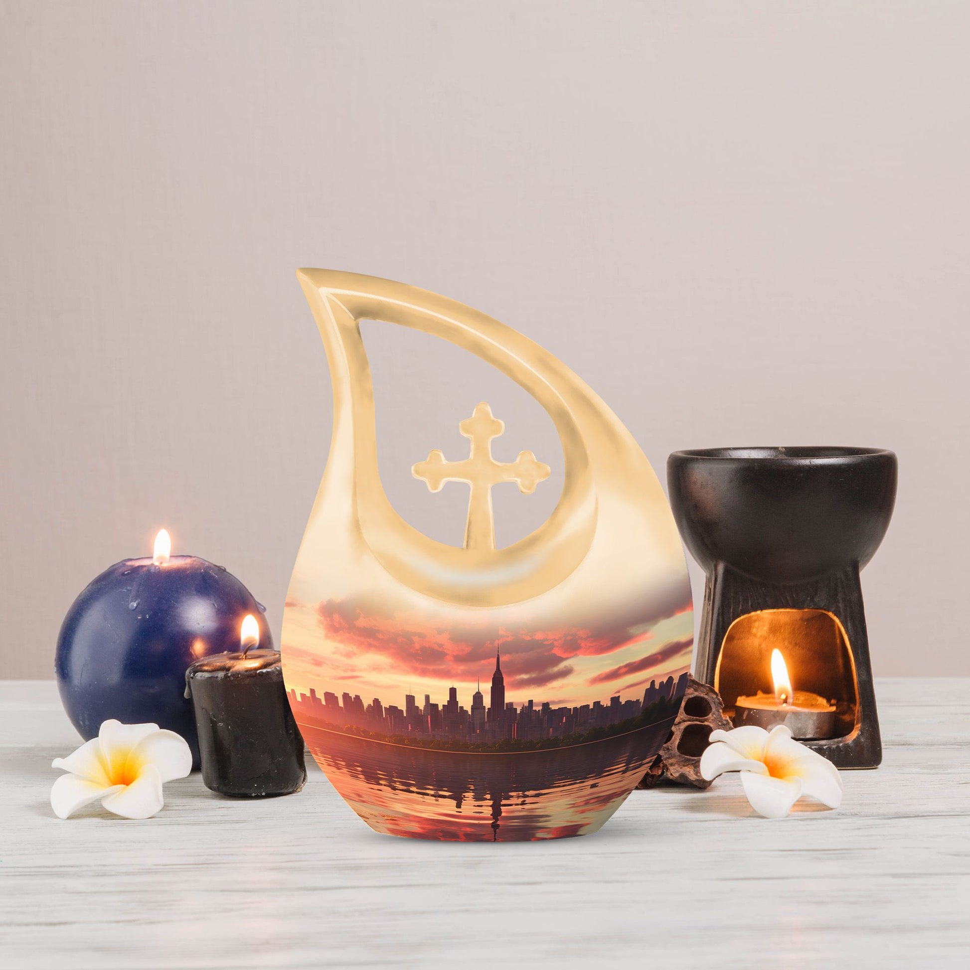 10 Inch Statue of Liberty Large Urn 