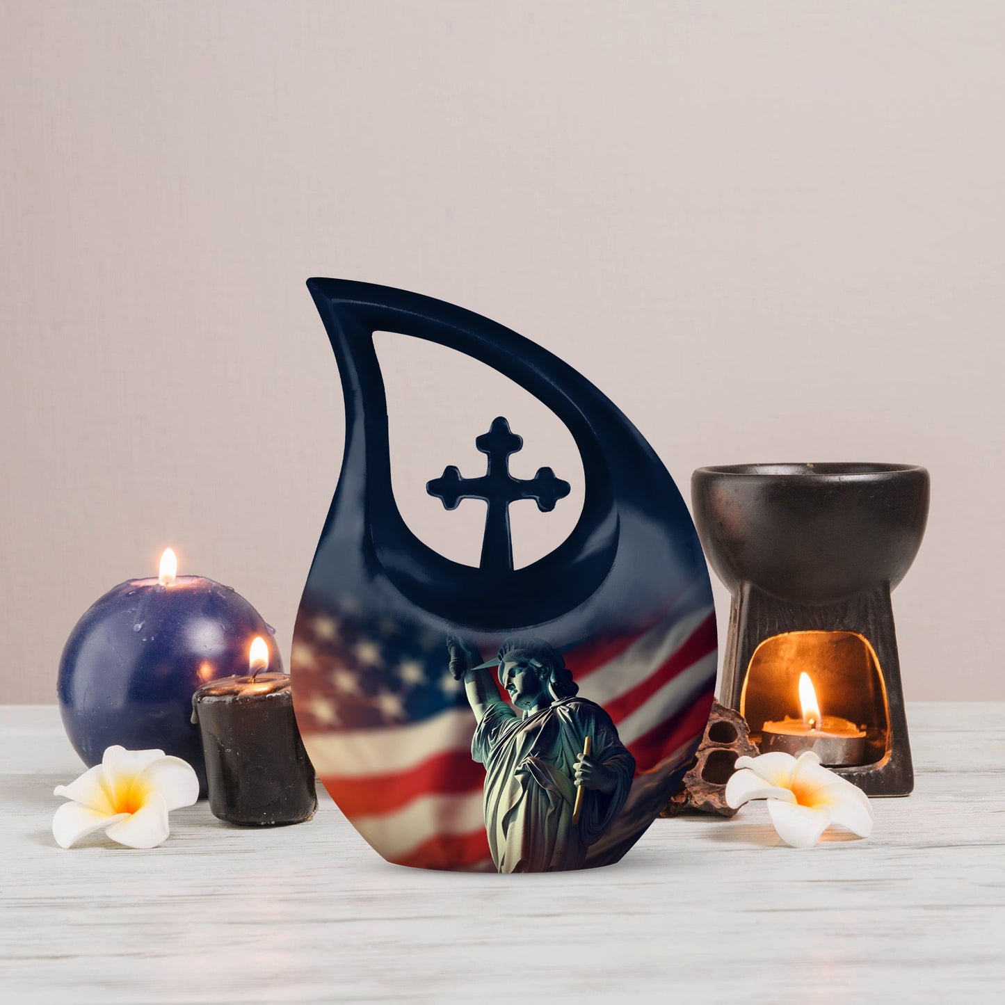 10-inch Statue Of Liberty Cross Drop Design Companion Urn