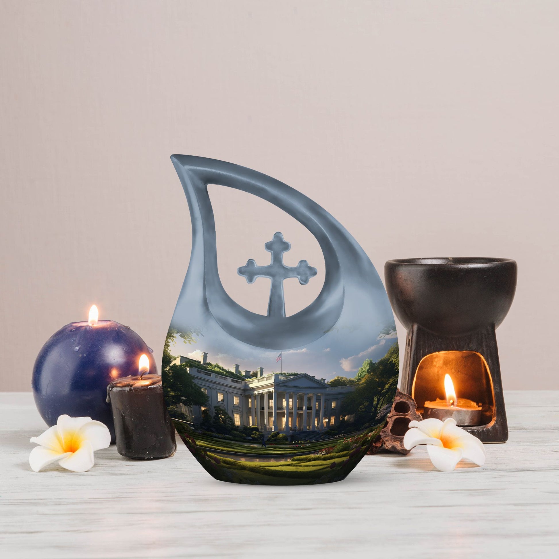 10-inch White House Urn,