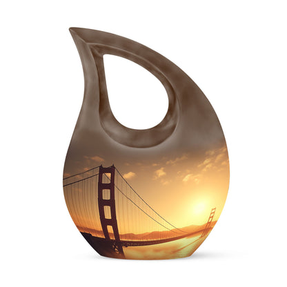 Medium-sized Golden Gate Bridge urn
