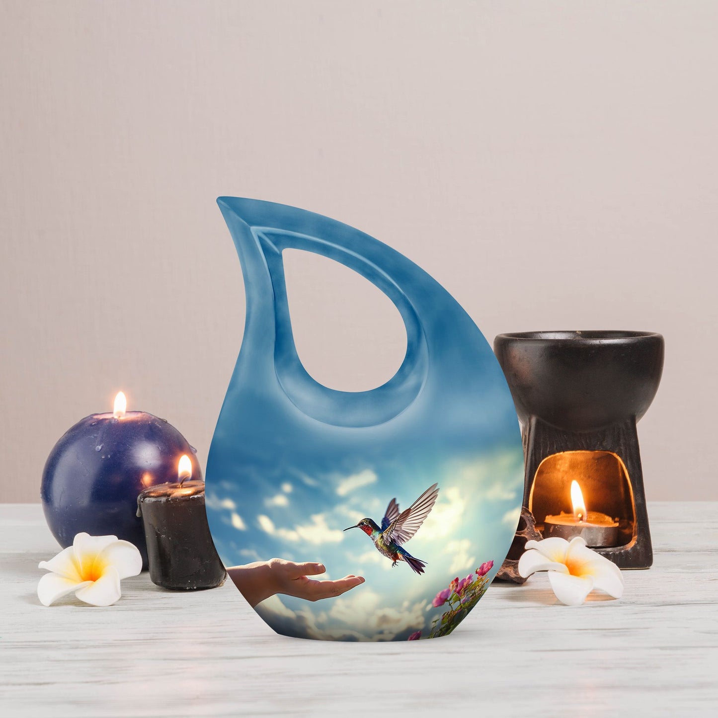 10-inch Humming Bird Urn, 