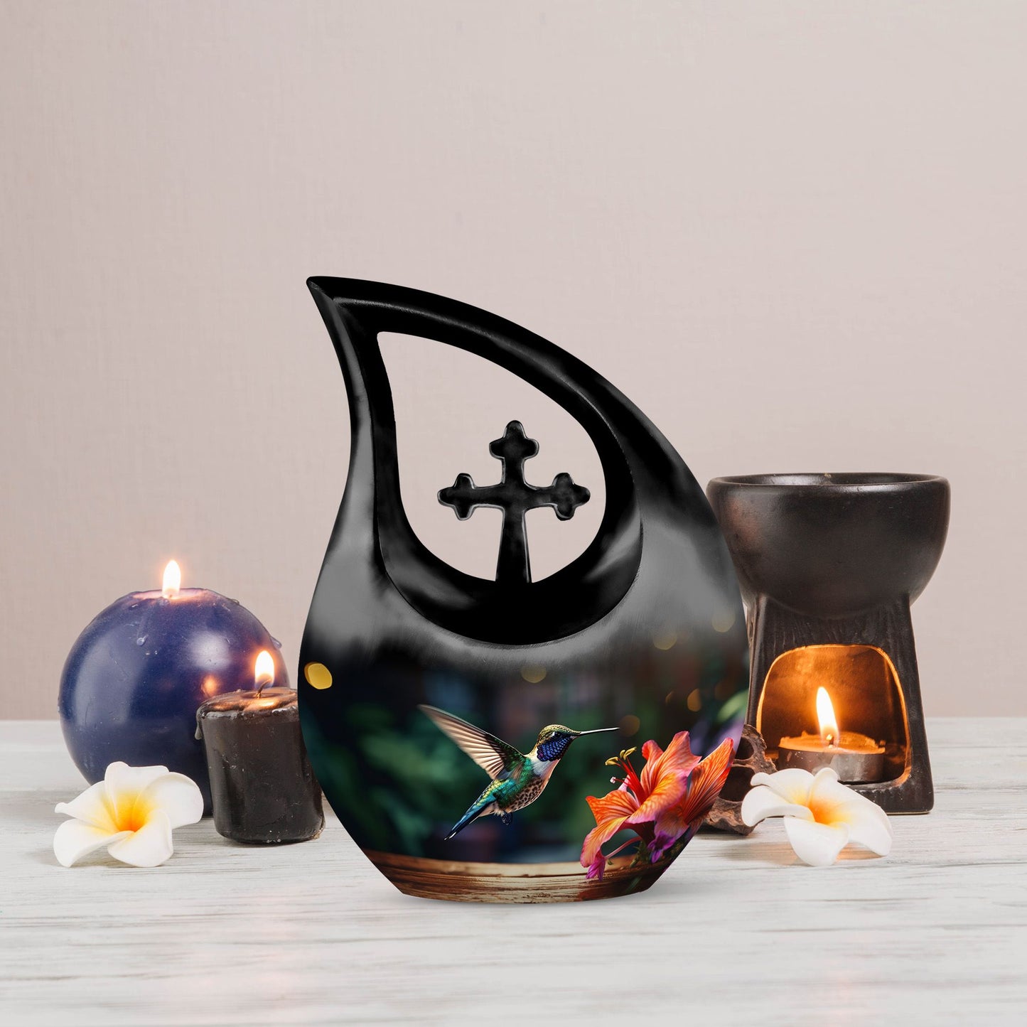 10-inch aluminium Hummingbird Urn