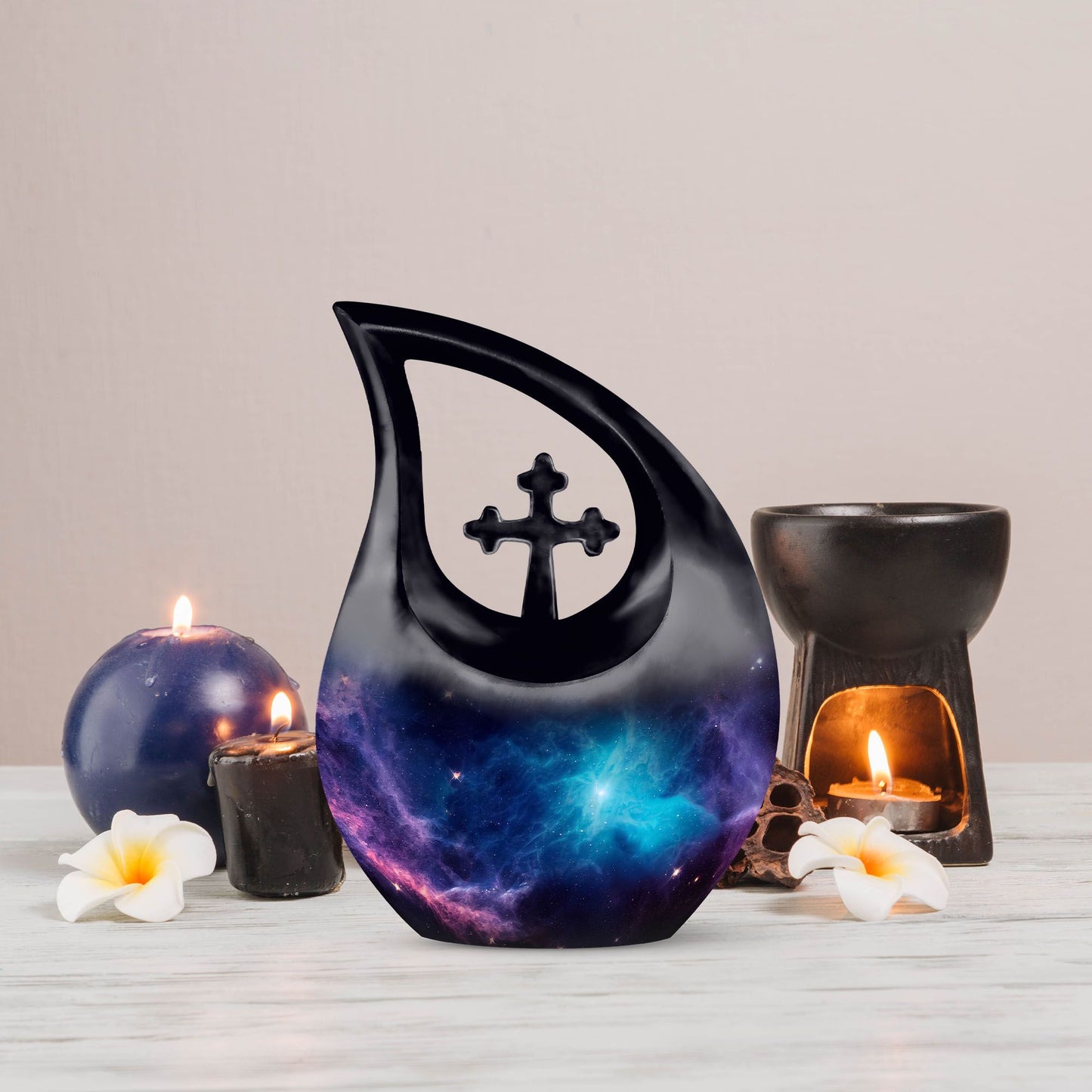 Illustration Galaxy Cross Drop Urn, 