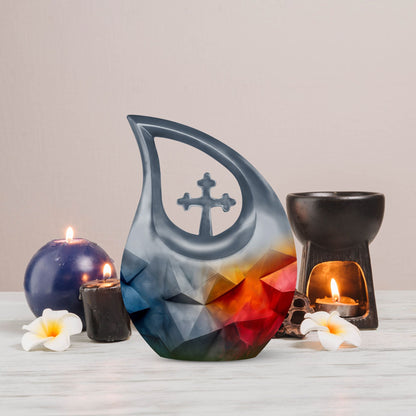 Geometry of Color Urn