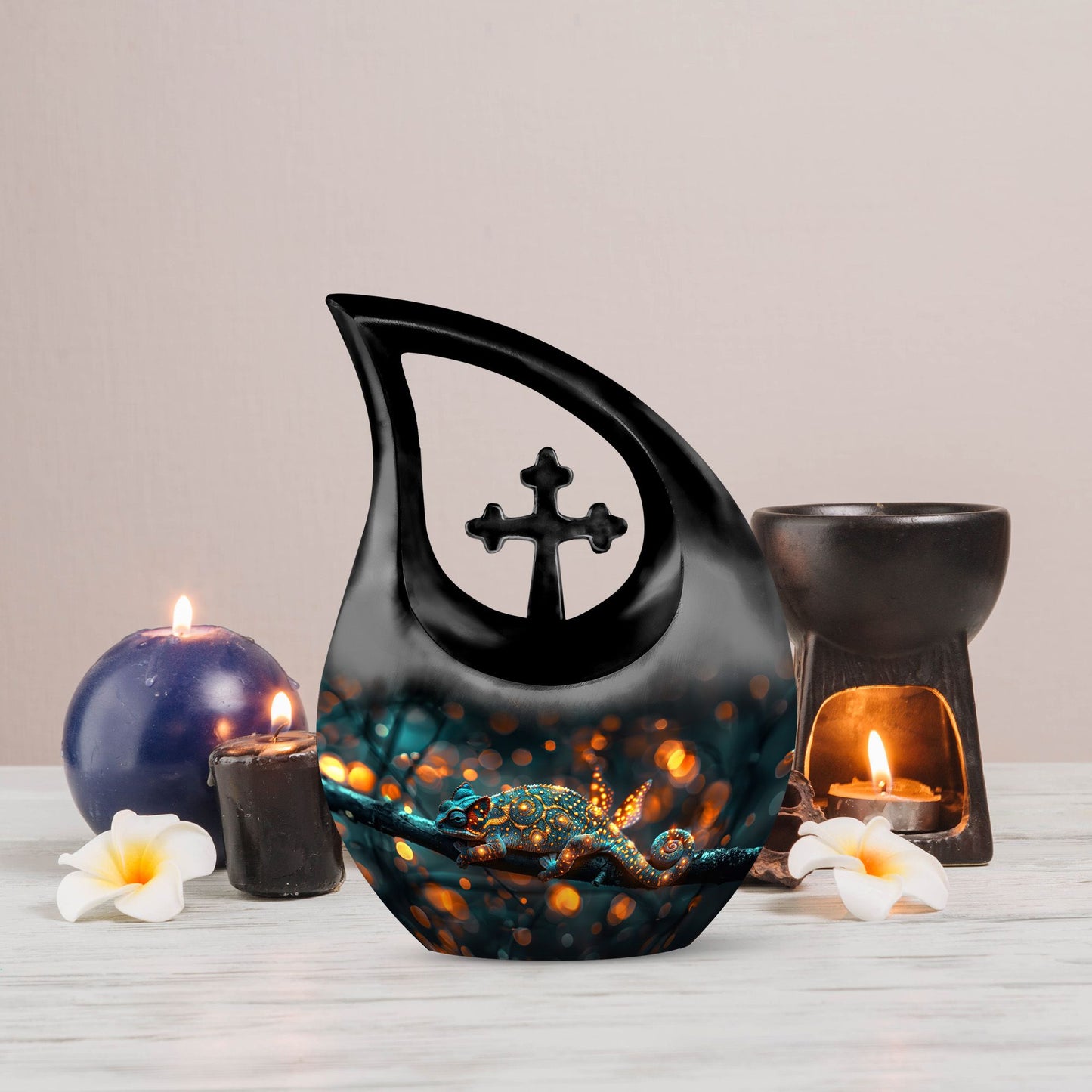 Glowing Twilight Wanderer Urn