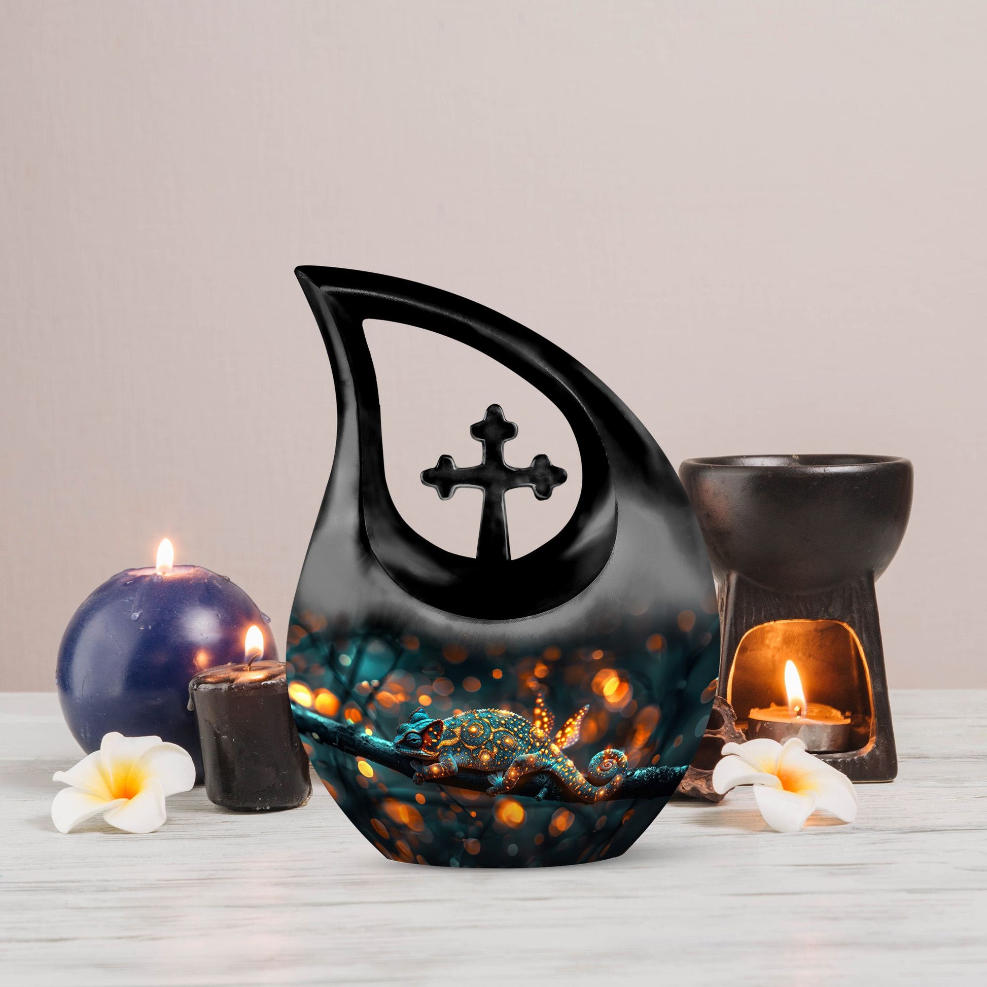 Glowing Twilight Wanderer Urn