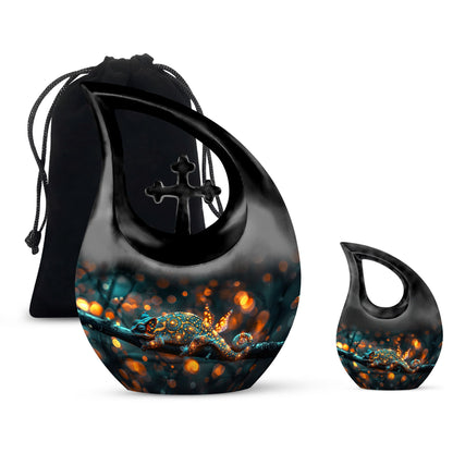 Glowing Twilight Wanderer Urn