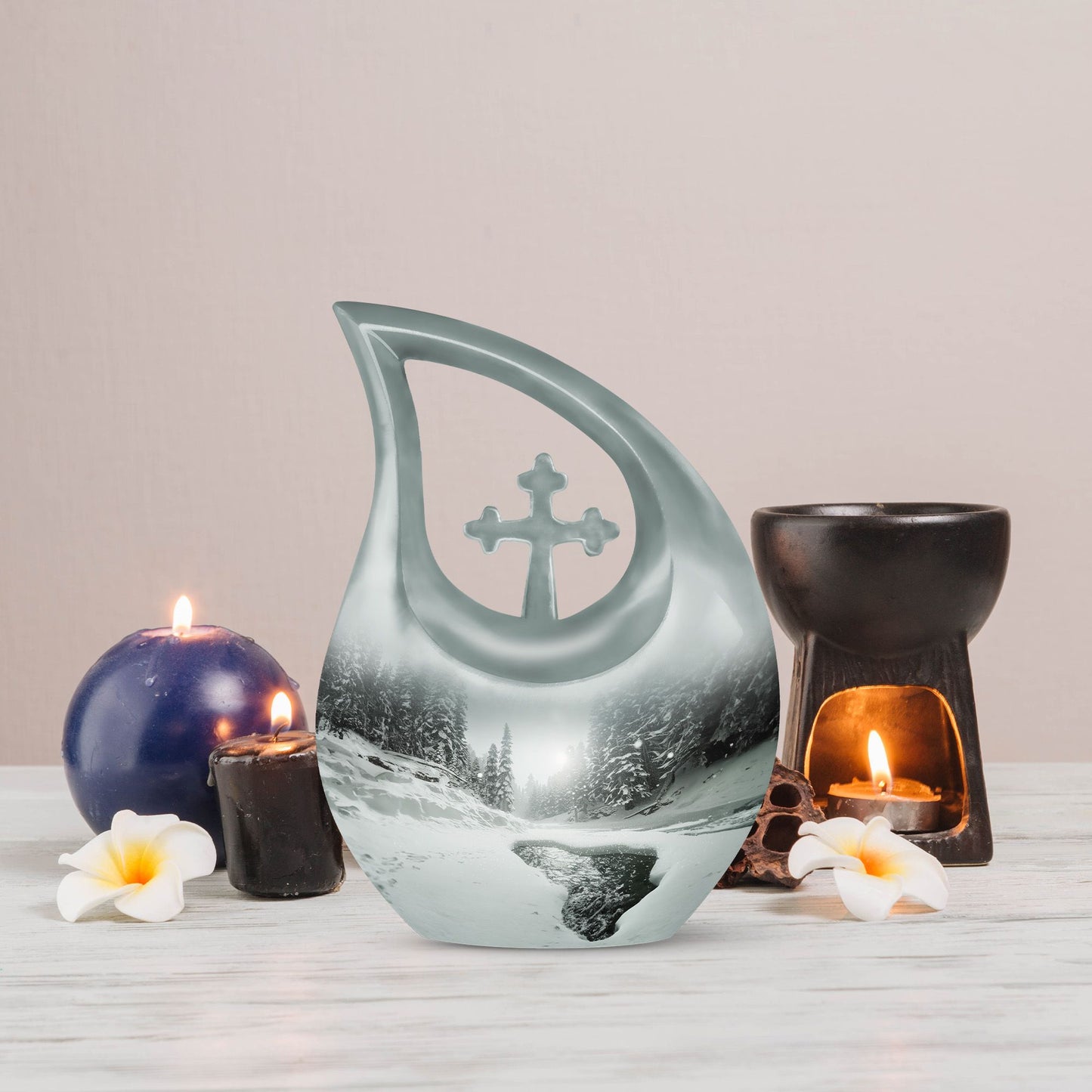 10-inch Snowflakes Urn