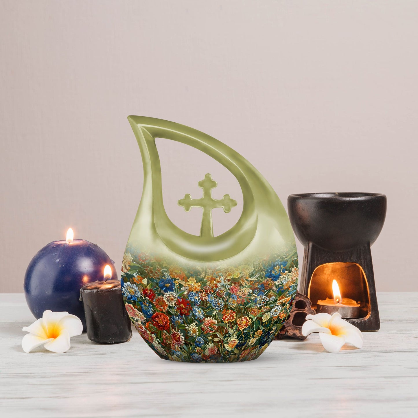 Flowers-themed Urn 