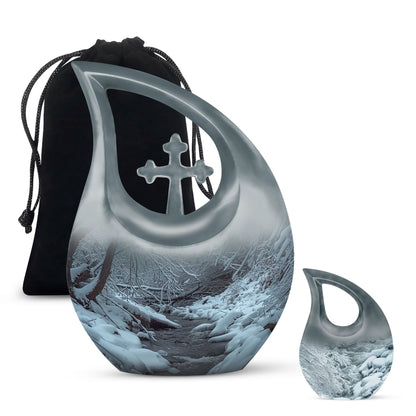 10-inch Mountains Urn 