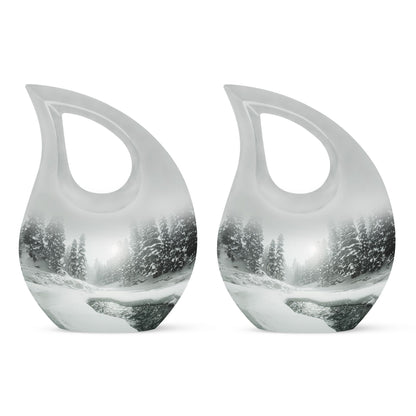 10-inch Mountain Winter Urn 