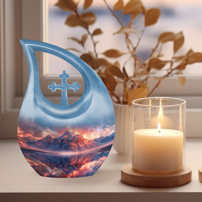 Mountains Urn