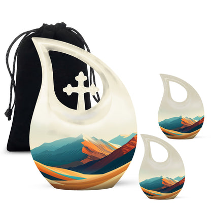 Mountains Urn