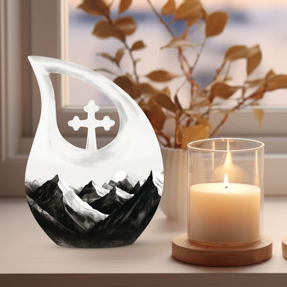 Mountains Urn 