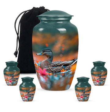 Large Urn With 4 Keepsake Urn