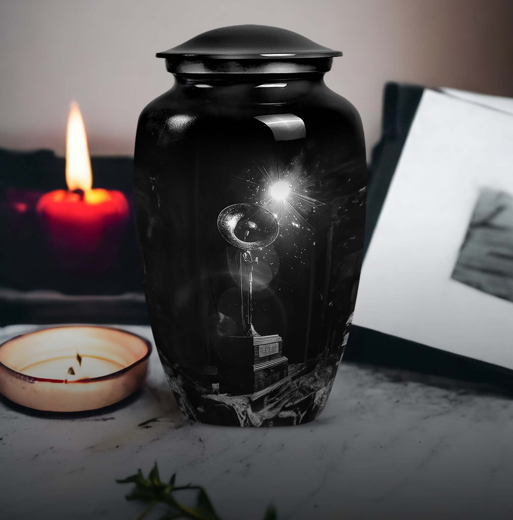 10-inch Gramophone Urn
