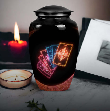  Tarot Urn