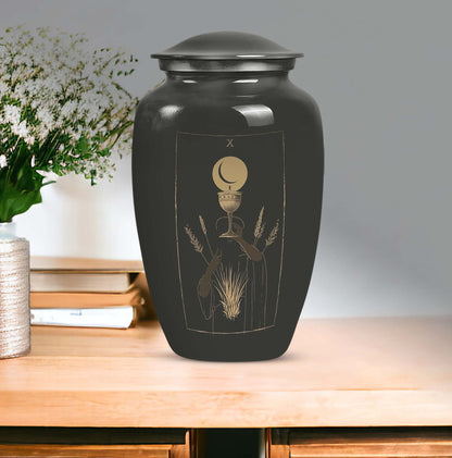  Tarot urn with abstract 