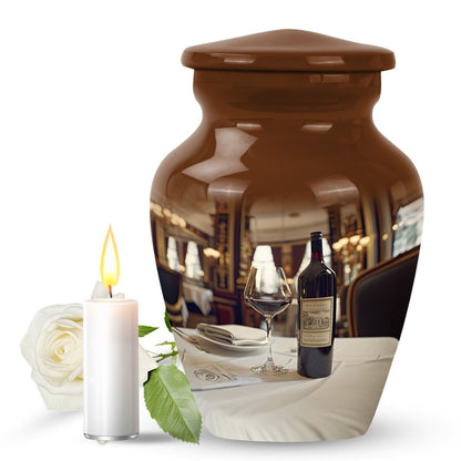 10 Inch classic aluminum wine urn.