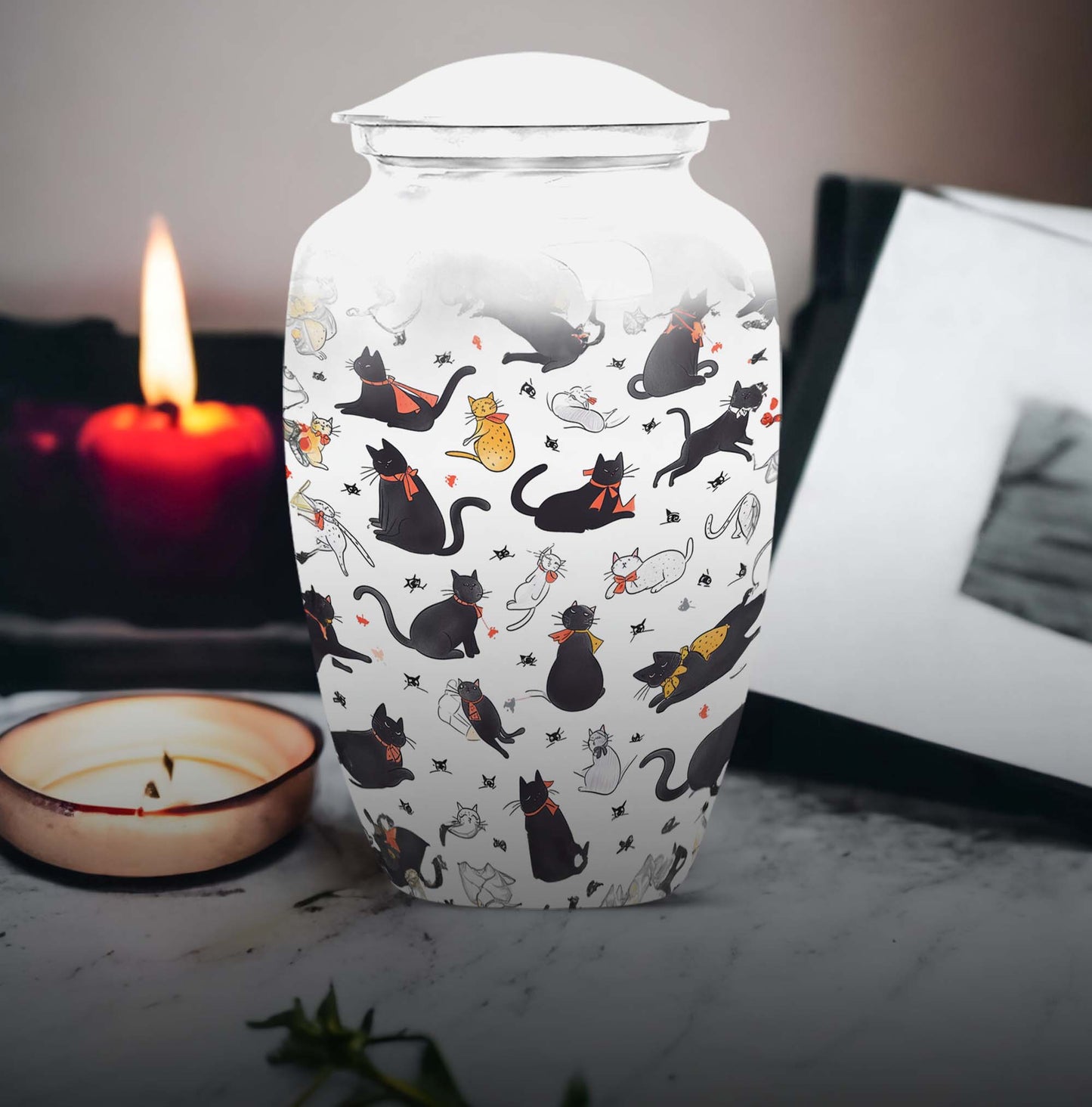 classic PAWS Urn for male