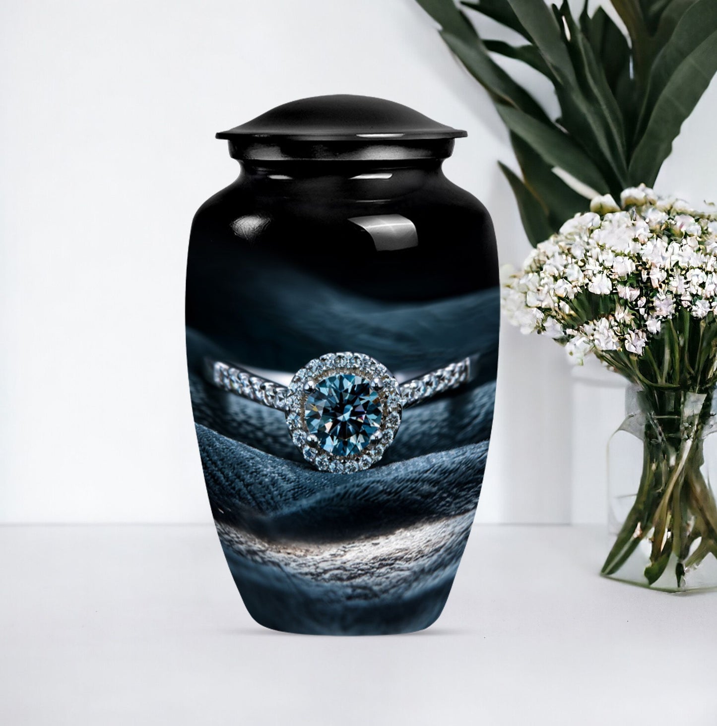 classic ring urn in aluminium for men.