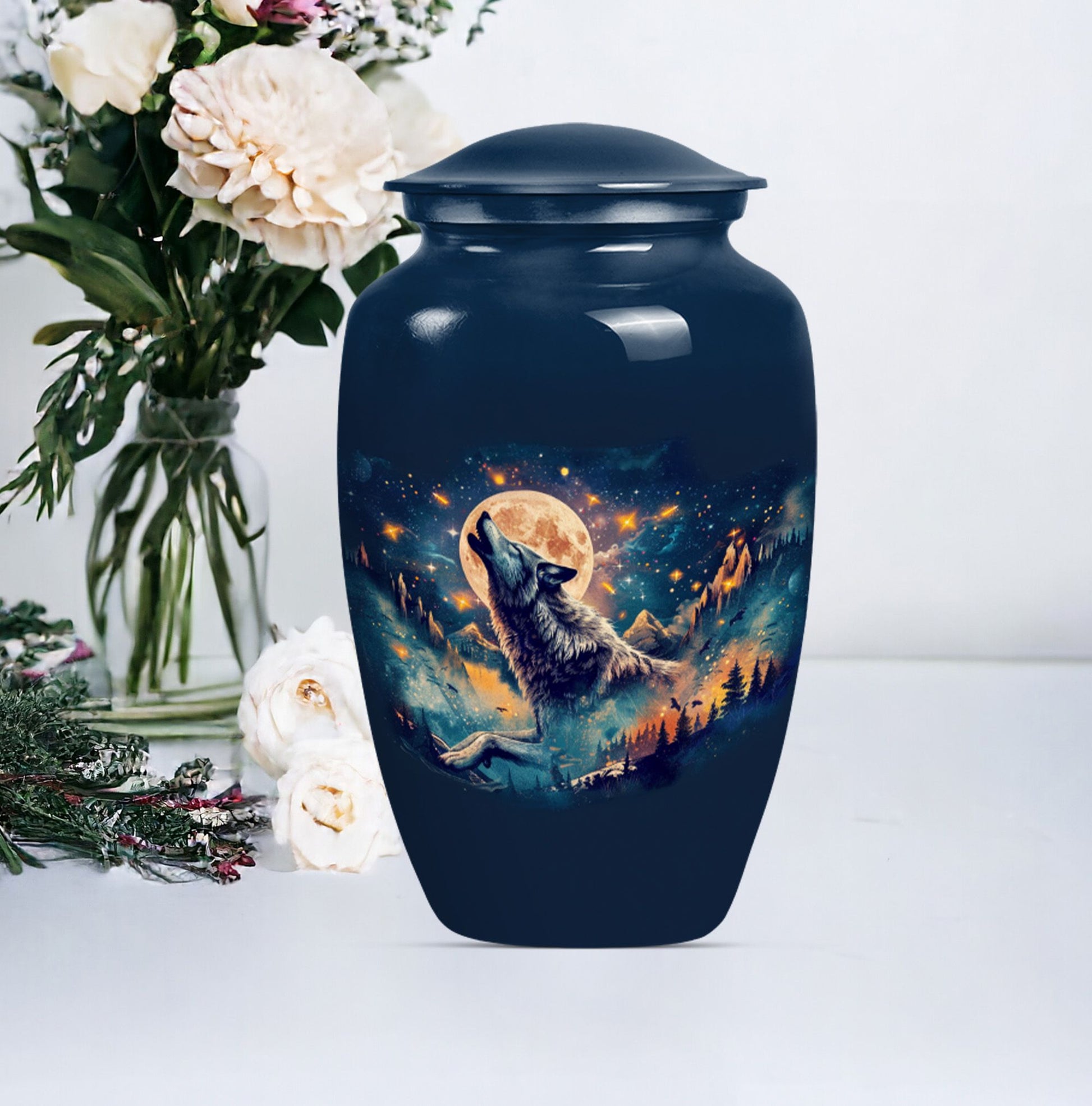 10 inch wolf urn