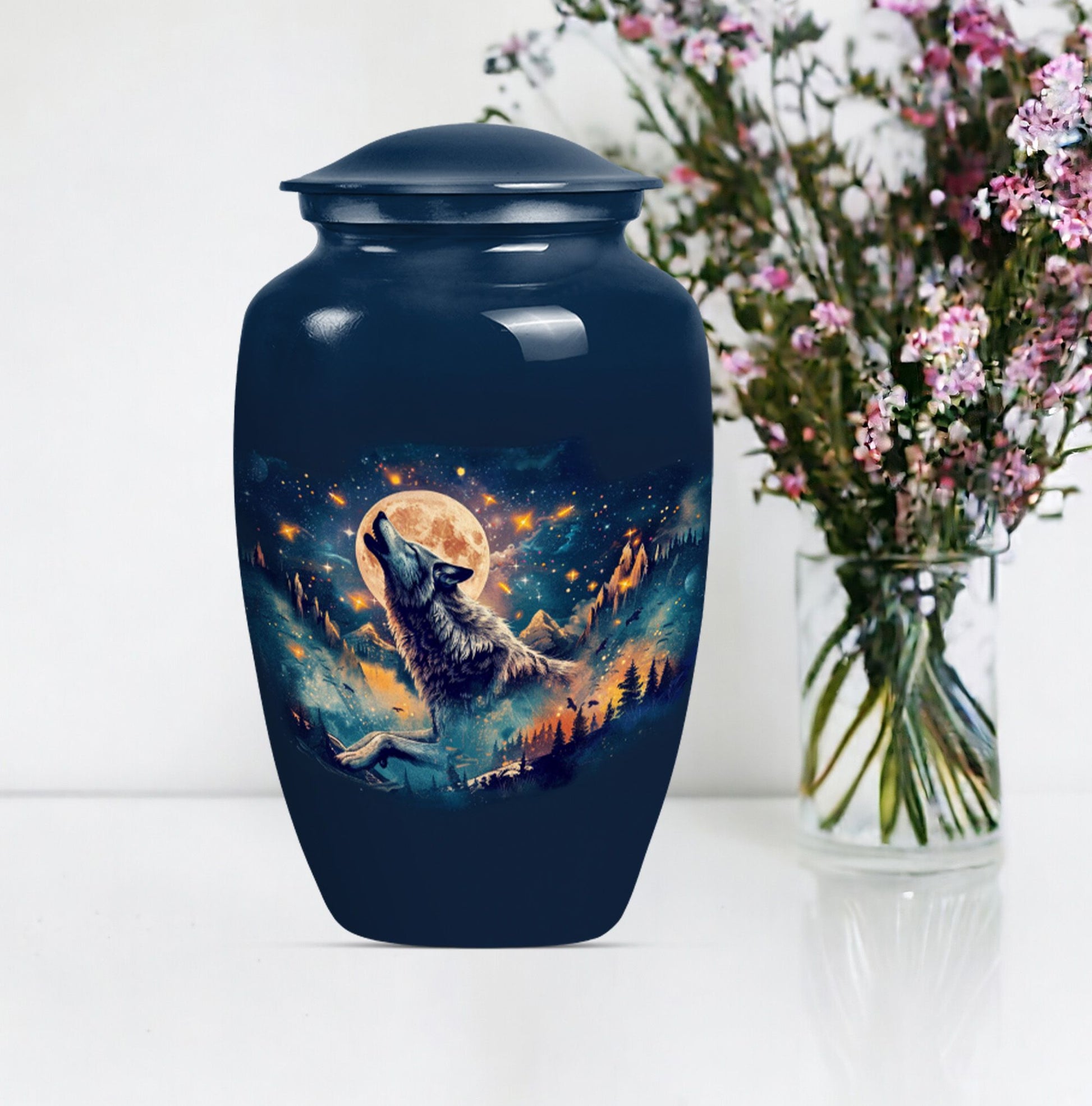10 inch wolf urn
