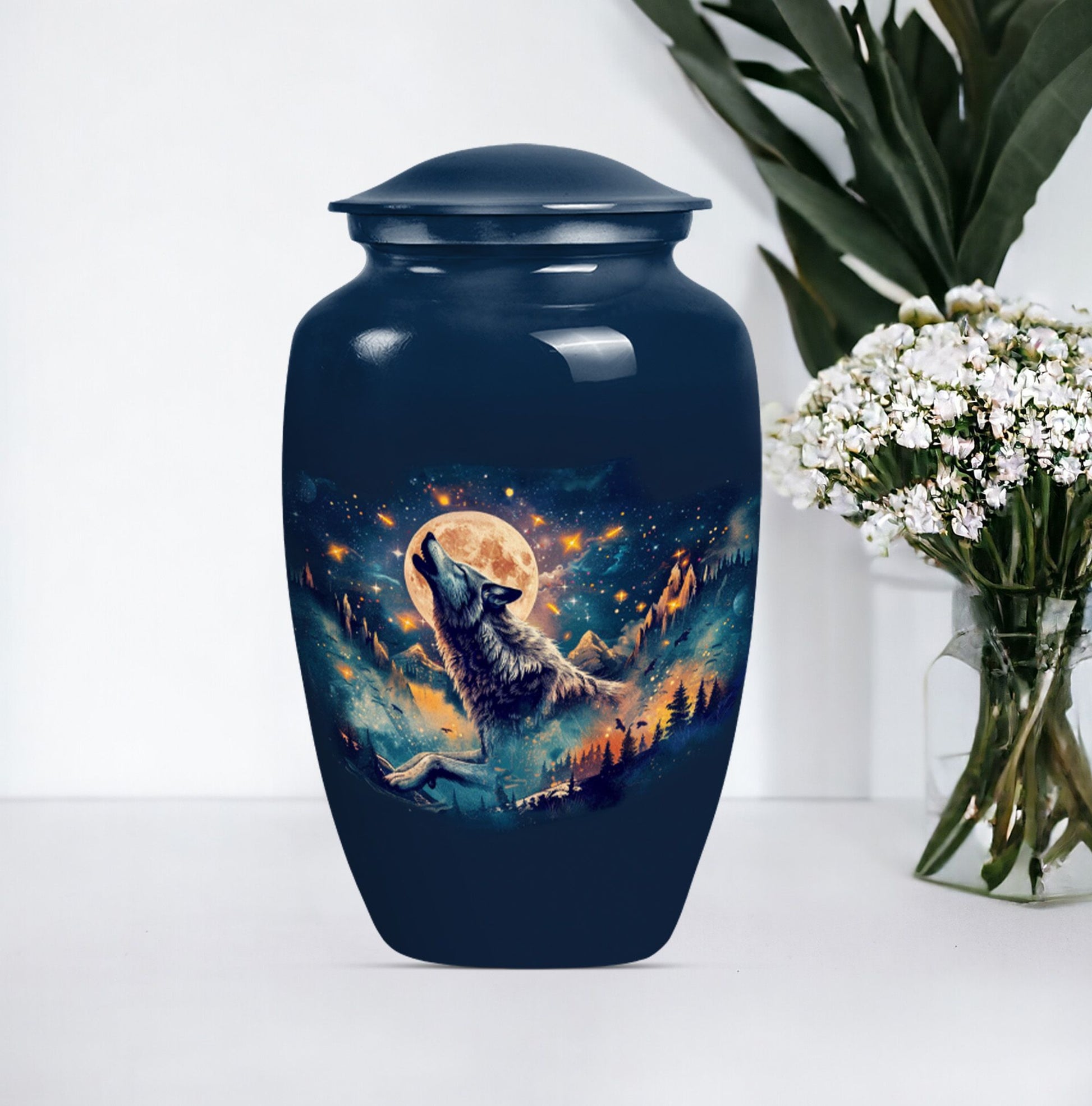 10 inch wolf urn