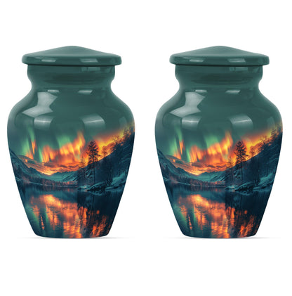 Classic 10 inch northern lights urn.