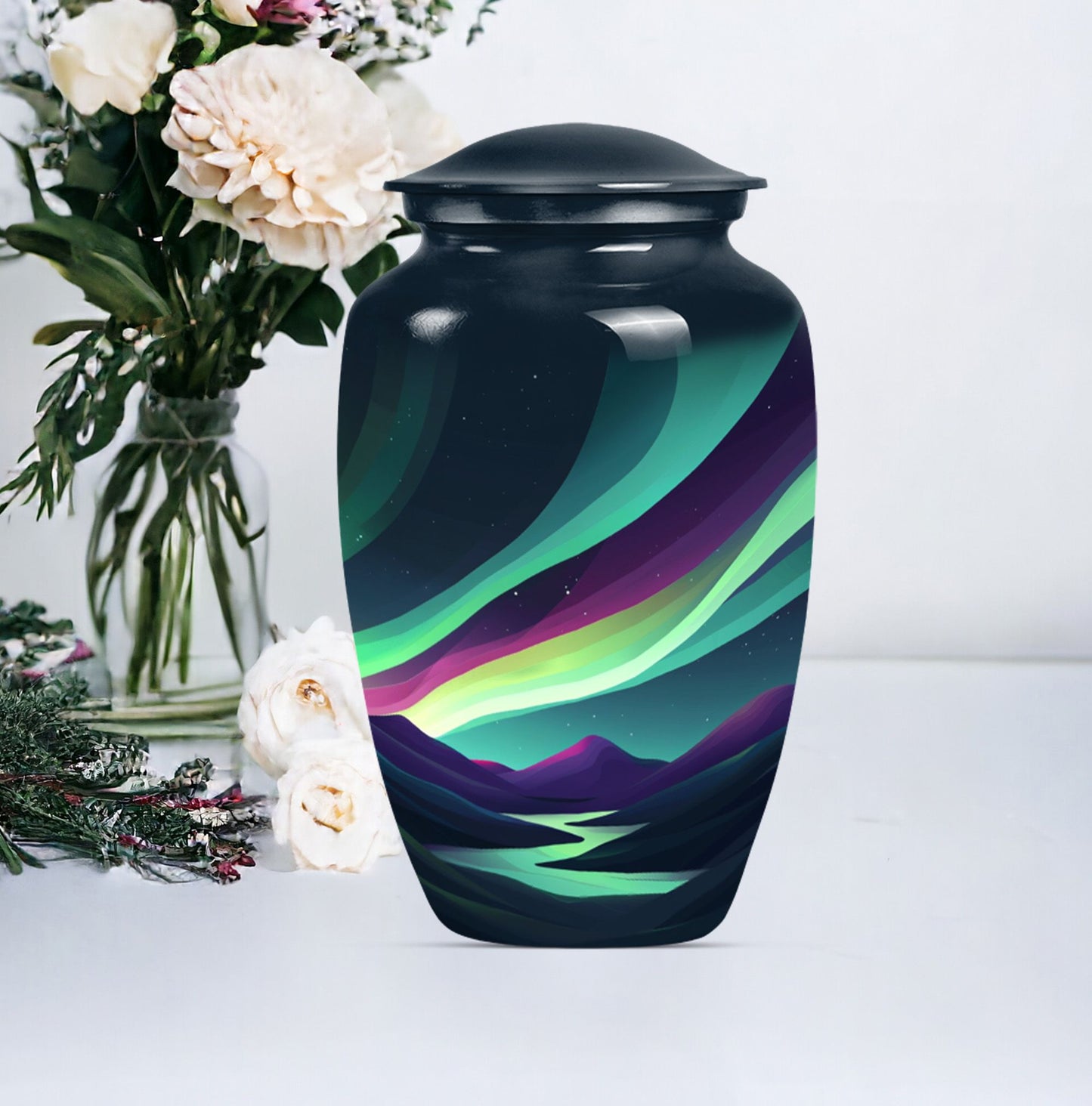 Classic 10-inch Northern Lights Urn.
