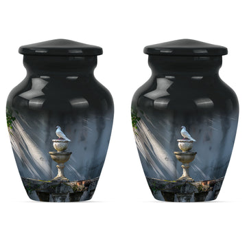 Small Urn Set of 2