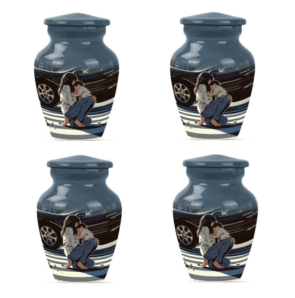 10-inch mother urn.