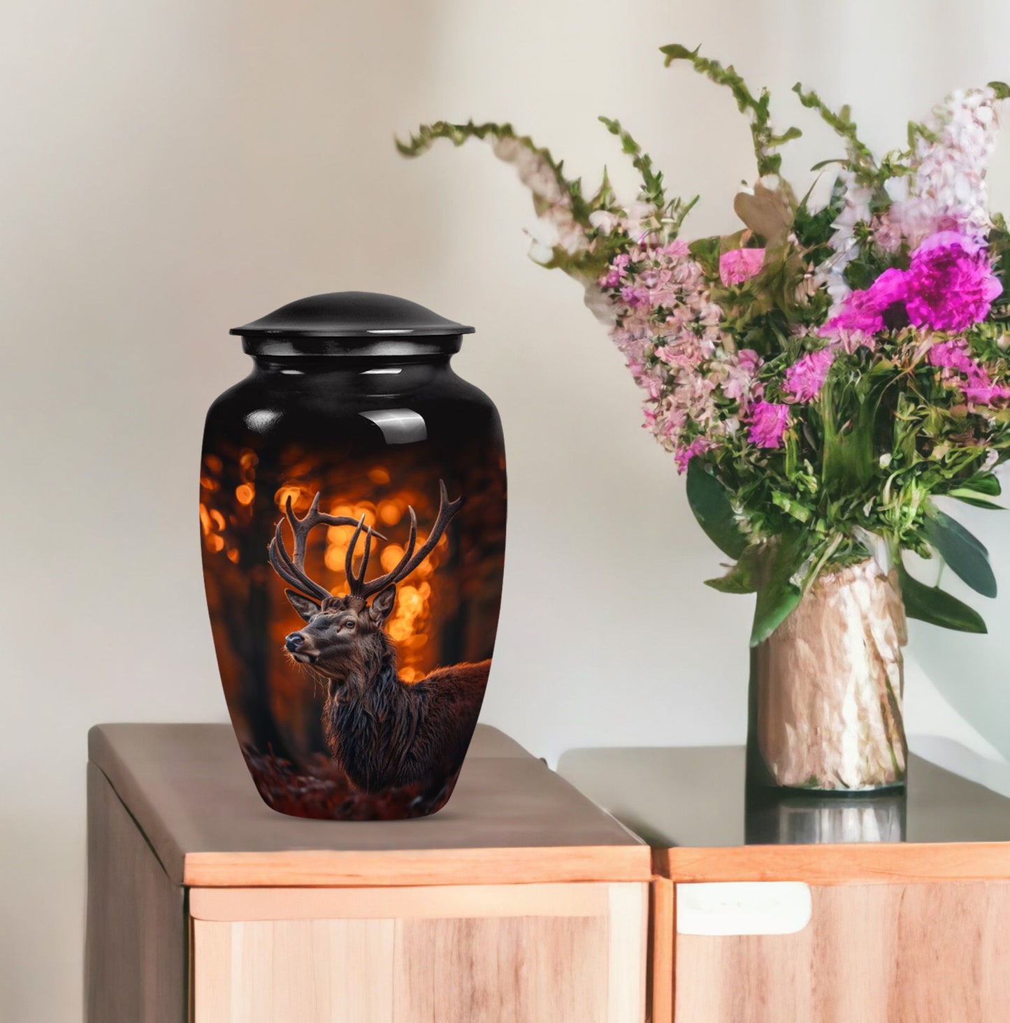 10-inch classic aluminium urn with gramophone theme