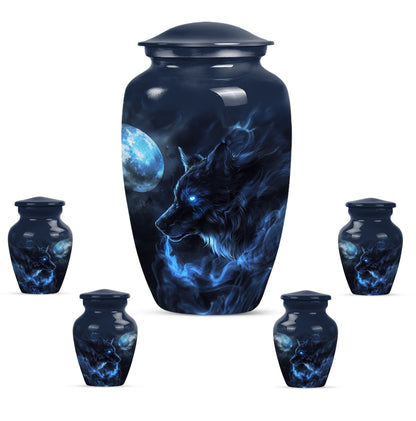 Wolf Theme Large Urn With 4 Keepsake Urn
