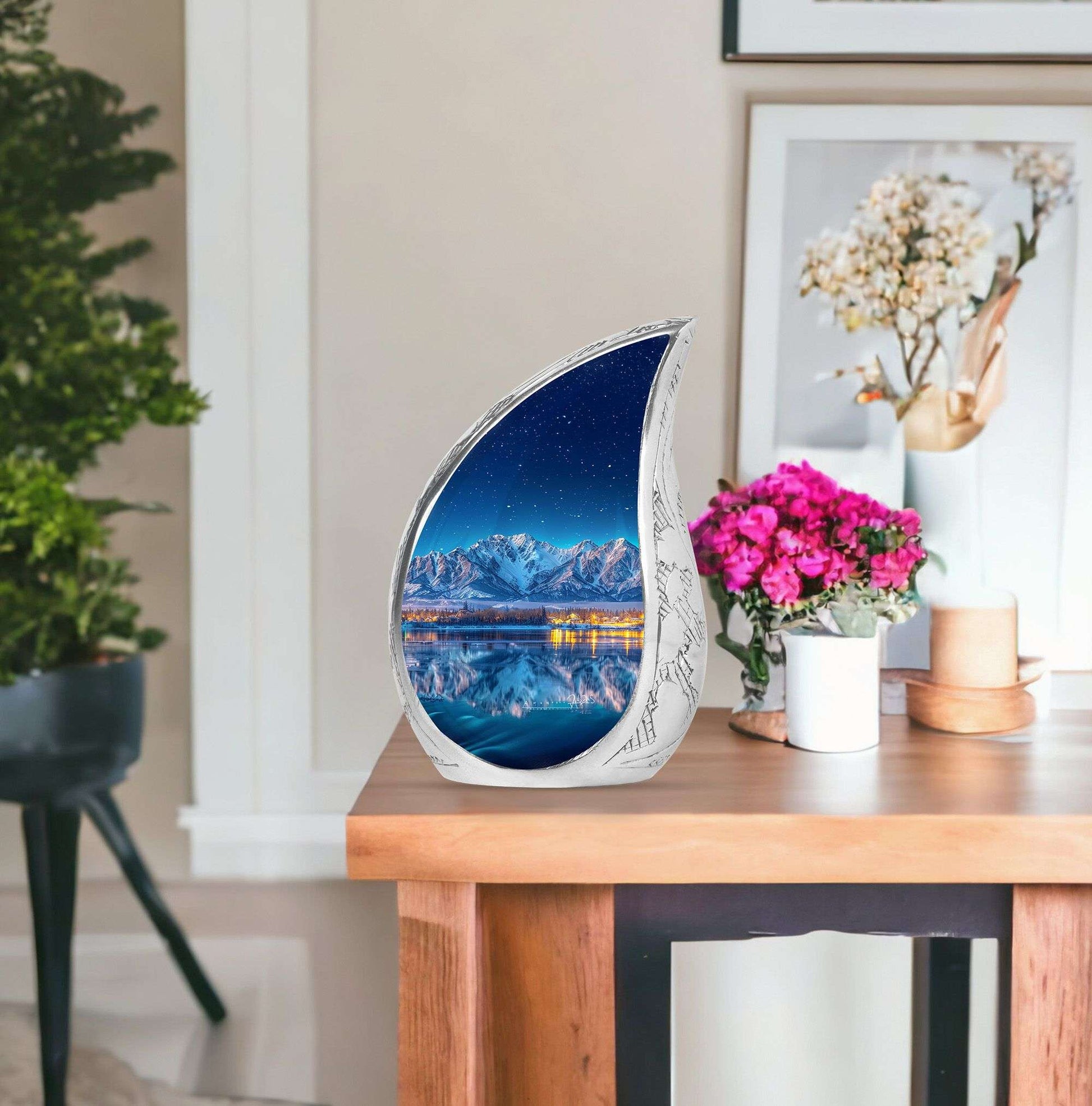 Aurora Borealis Theme Large Urn With 1 Keepsake Urn