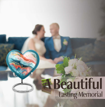 Abstract 10-inch heart urn