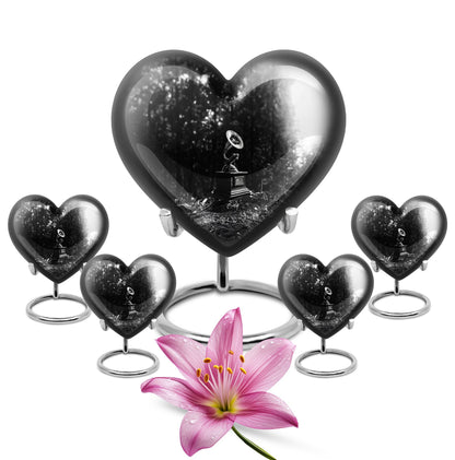heart-shaped Gramophone Urn