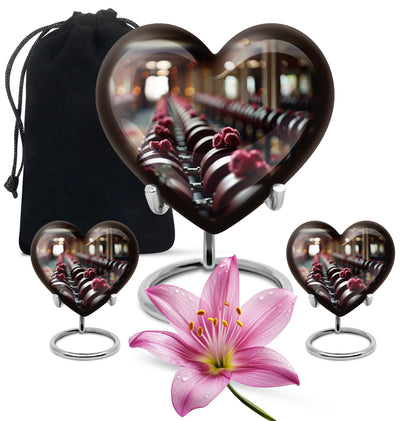 heart-shaped Dumbles urn