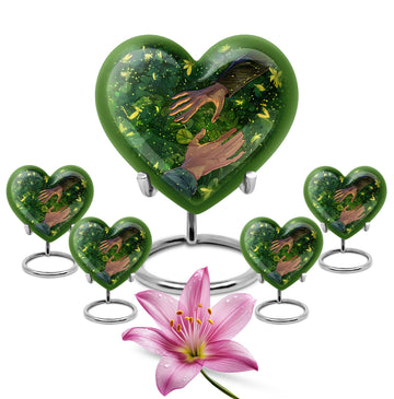 10 inch large Urn with 4 Keepsake 3 Inch Urns