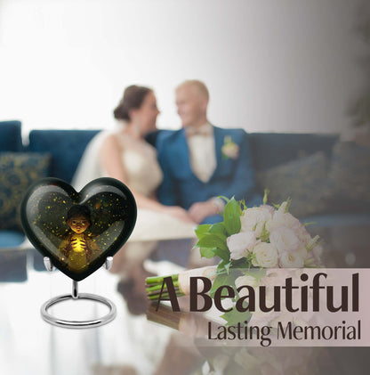  pot urn featuring a heart design