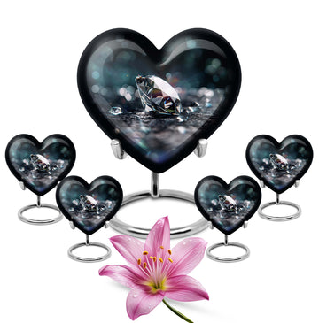10 inch large Urn with 4 Keepsake 3 Inch Urns