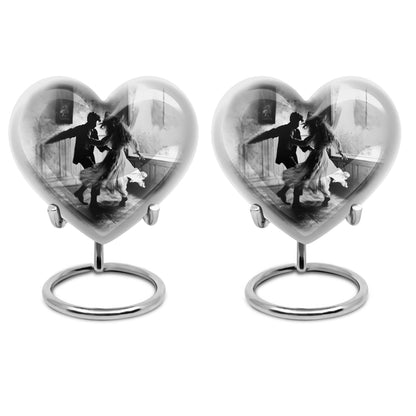 heart-shaped dancing Urn for adult ashes