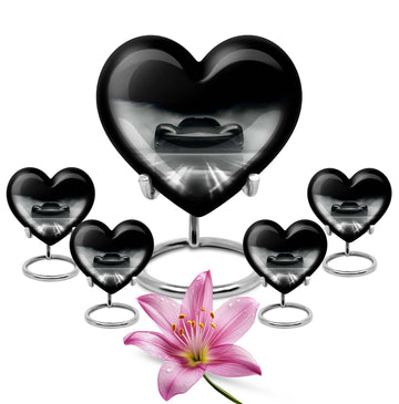 Large Urn with 4 Small Urn