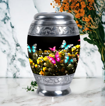 Large Urn with 4 Small Urn