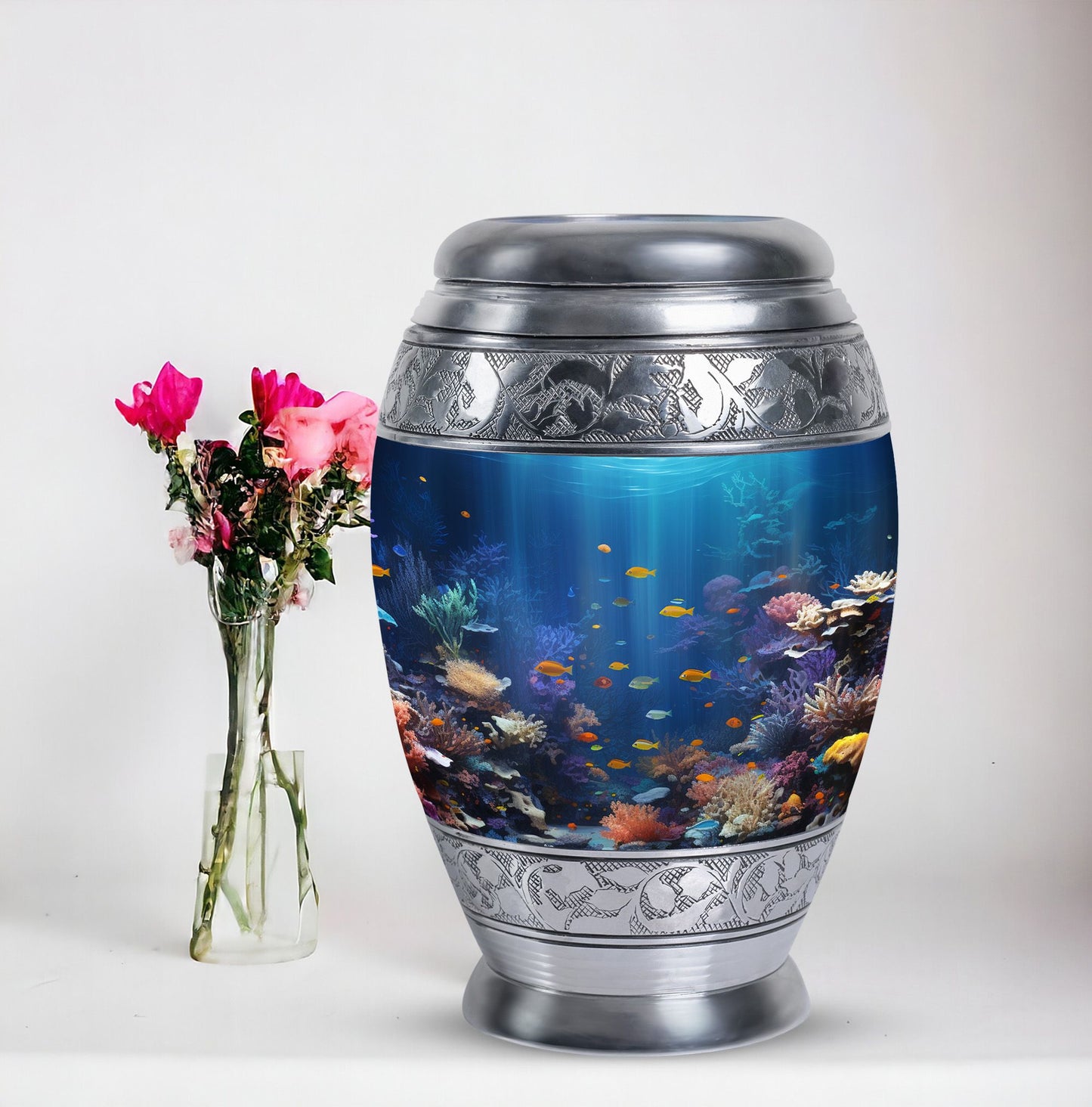 Large aluminium Monar_Urn, underwater urn for women's ashes. Personalizable with engraved names, capacity 200 cubic inches.