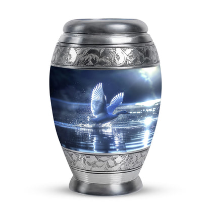 Swan Theme 3 Inch Keepsake