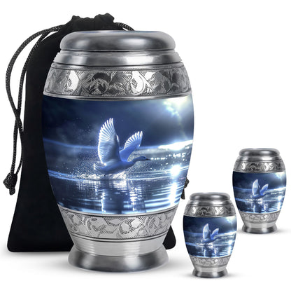 Swan Theme Large Urn With 2 Keepsake Urn
